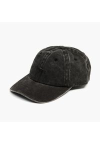 Cropp - Czarna czapka z daszkiem - Czarny. Kolor: czarny. Materiał: bawełna, tkanina #1