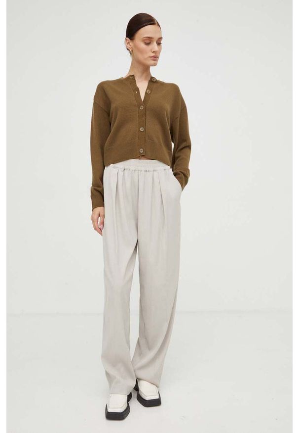 Marc O'Polo kardigan wełniany kolor zielony lekki. Typ kołnierza: polo. Kolor: zielony. Materiał: wełna