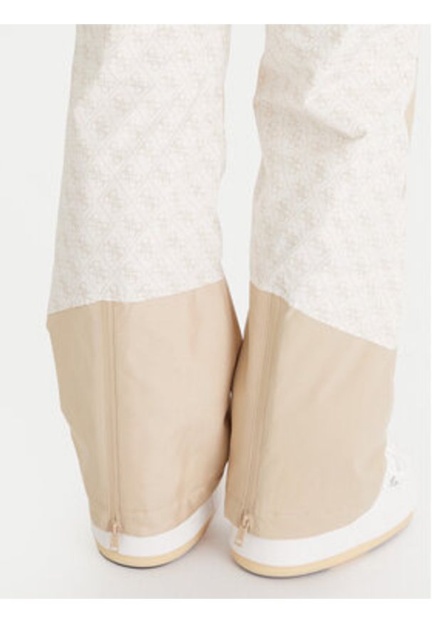 Guess Spodnie narciarskie W5BB70 W3272 Beżowy Regular Fit. Kolor: beżowy. Materiał: syntetyk. Sport: narciarstwo