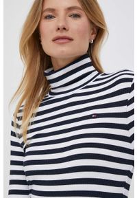 TOMMY HILFIGER - Tommy Hilfiger longsleeve damski kolor granatowy z golfem. Typ kołnierza: golf. Kolor: niebieski. Materiał: dzianina, prążkowany. Długość rękawa: długi rękaw. Wzór: gładki #2