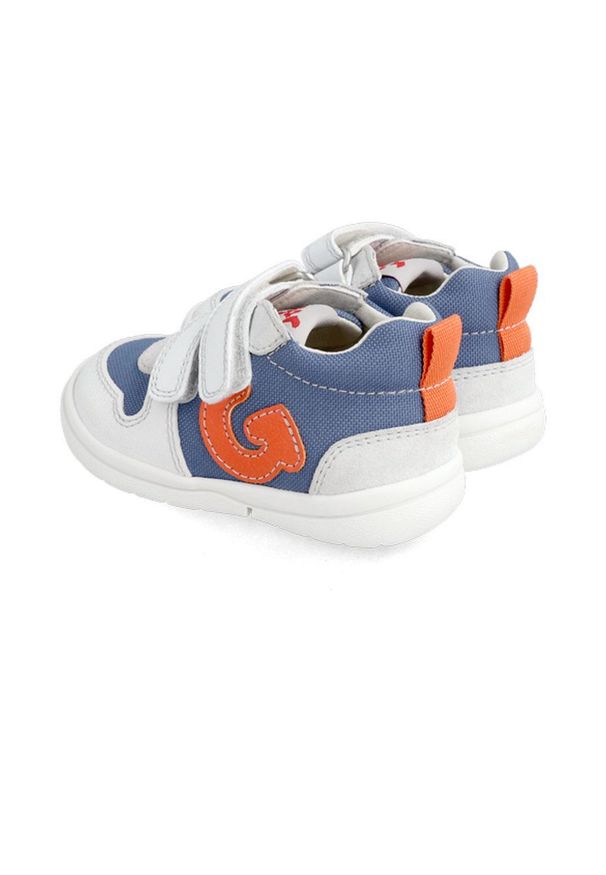 Garvalin buty dziecięce. Nosek buta: okrągły. Zapięcie: rzepy. Kolor: niebieski. Materiał: guma