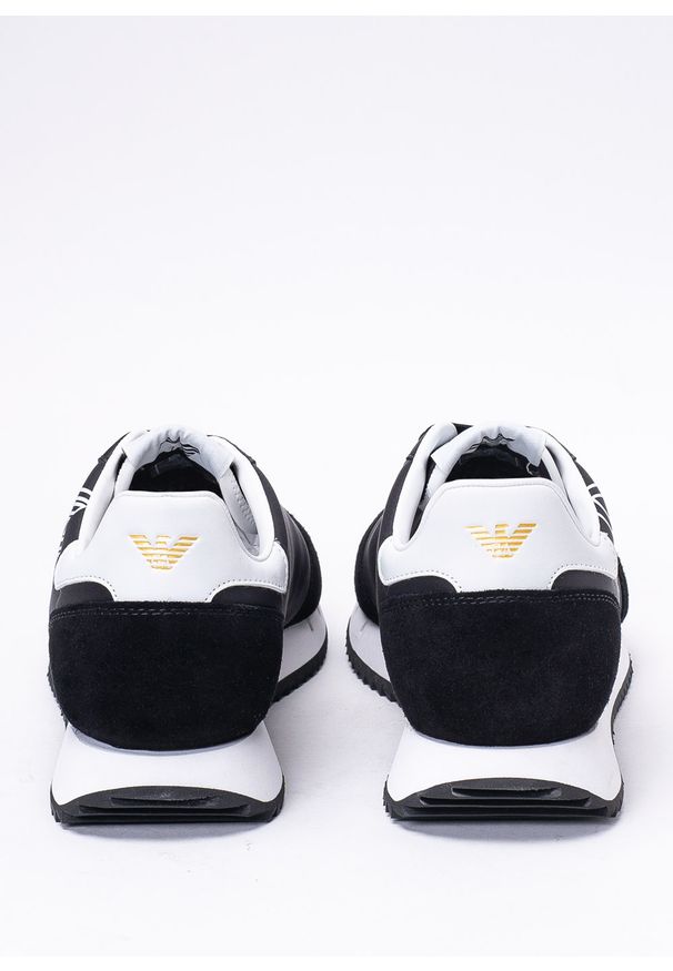 Sneakersy męskie czarne EA7 Emporio Armani X8X101 XK257 A120. Okazja: do pracy, na spacer, na co dzień. Kolor: czarny. Sport: turystyka piesza