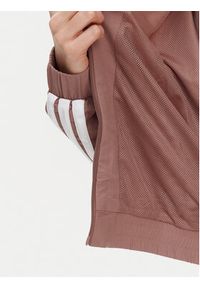 Adidas - adidas Kurtka bomber Essentials 3-Stripes JD5318 Różowy Loose Fit. Kolor: różowy. Materiał: syntetyk #5
