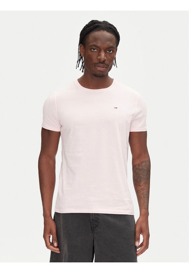 Tommy Jeans T-Shirt DM0DM04411 Różowy Slim Fit. Kolor: różowy. Materiał: bawełna