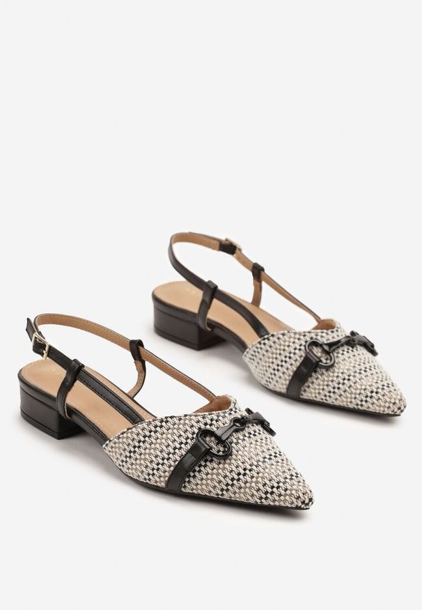 Renee - Czarne Sandały Vices Slingback Ozdobione Klamrą i Plecionką Nilasiela. Okazja: na co dzień. Zapięcie: klamry. Kolor: czarny. Wzór: aplikacja. Obcas: na słupku. Styl: casual, elegancki