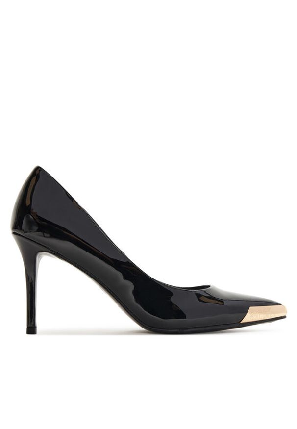 Versace Jeans Couture Szpilki 79VA3S50 ZS859 Czarny. Kolor: czarny. Materiał: skóra. Obcas: na szpilce