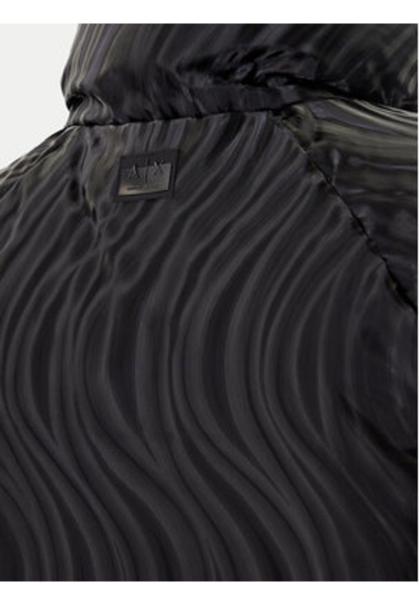 Armani Exchange Kurtka zimowa XW000690 AF16211 FC102 Czarny Regular Fit. Kolor: czarny. Materiał: syntetyk. Sezon: zima