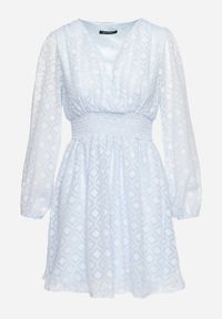 Born2be - Niebieska Sukienka Koktajlowa z Gumką w Pasie i Geometrycznym Wzorem na Siateczce Actipisa. Kolor: niebieski. Wzór: geometria. Typ sukienki: kopertowe. Styl: wizytowy #7