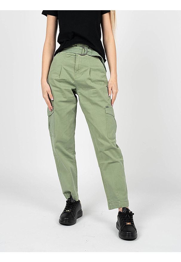 Pepe Jeans Spodnie "Aspen" | PL2115830 | Aspen | Kobieta | Zielony. Okazja: na co dzień. Stan: podwyższony. Kolor: zielony. Materiał: bawełna, elastan. Styl: casual