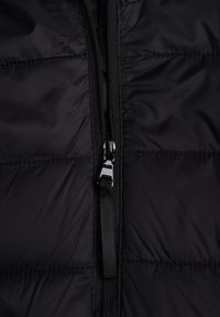 Renee - Czarna Pikowana Kurtka Przejściowa z Kapturem Pretirra. Okazja: na co dzień. Typ kołnierza: kaptur. Kolor: czarny. Materiał: jeans, nylon. Styl: casual #5