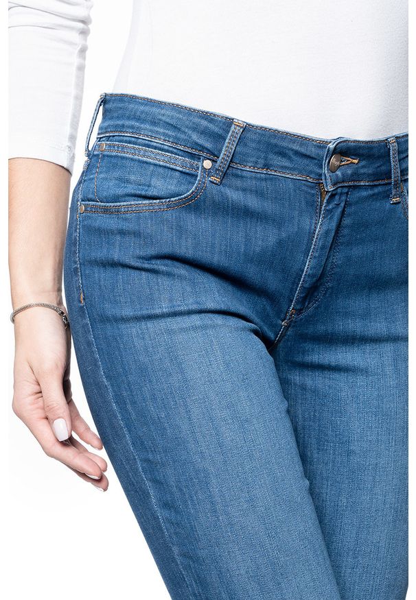 Wrangler - SPODNIE DAMSKIE WRANGLER SLIM DARK FEATHER W28LJI14S 112128395