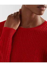 Lauren Ralph Lauren - LAUREN BY RALPH LAUREN - Sweter z warkoczowym splotem Slim Fit. Typ kołnierza: polo. Kolor: czerwony. Materiał: dzianina. Długość rękawa: długi rękaw. Długość: długie. Wzór: ze splotem #4