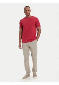 GANT - Gant T-Shirt Shield 2003184 Czerwony Regular Fit. Kolor: czerwony. Materiał: bawełna #4