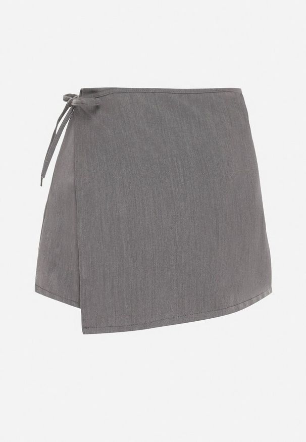 Born2be - Szare Szorty Spódnica z Wiązaniem na Boku Tromelia. Okazja: na co dzień. Kolor: szary. Styl: elegancki, casual