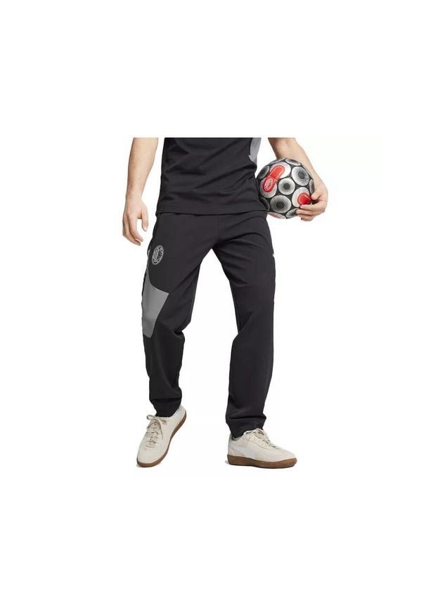 Spodnie dresowe Prematch Milan AC Pumatech Woven 2024/25. Kolor: czarny, szary, wielokolorowy. Materiał: dresówka. Sport: piłka nożna