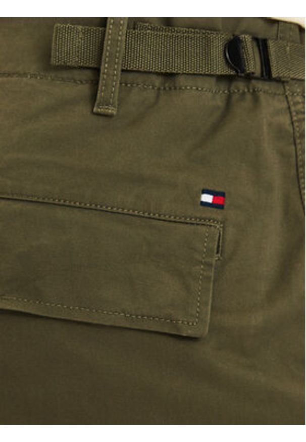 TOMMY HILFIGER - Tommy Hilfiger Szorty materiałowe Twill Cargo MW0MW42350 Khaki Relaxed Fit. Kolor: brązowy. Materiał: bawełna