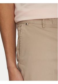 BOSS Szorty materiałowe 50487993 Beżowy Slim Fit. Kolor: beżowy. Materiał: bawełna #5