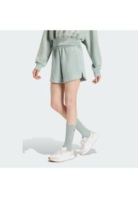 Adidas - adidas Szorty sportowe Soft Lux KA6996 Zielony Loose Fit. Kolor: zielony. Materiał: syntetyk #1