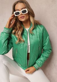 Renee - Zielona Pikowana Kurtka Bomberka z Ozdobnymi Ściągaczami Kataleya. Kolor: zielony. Sezon: wiosna, jesień #1