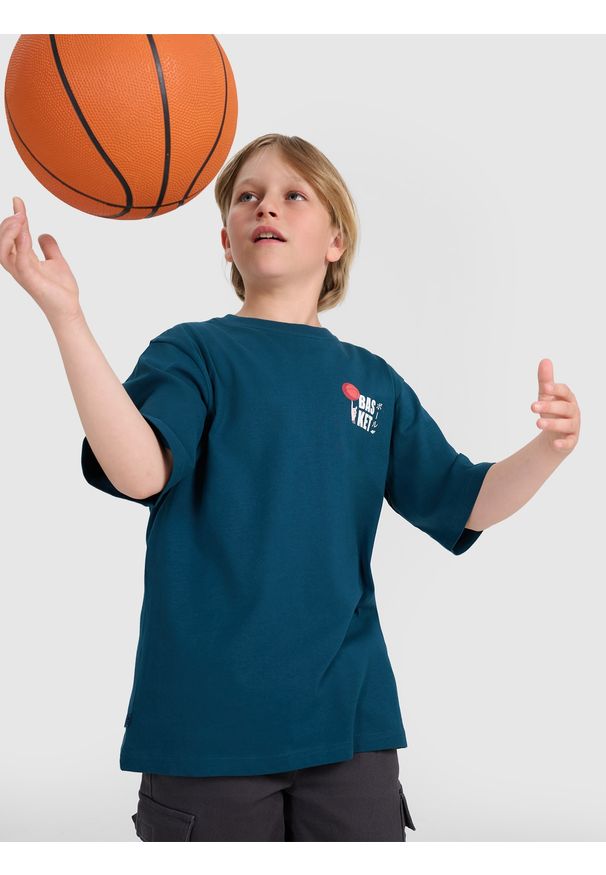 4f - 4F T-shirt oversize z nadrukiem chłopięcy - turkusowy 152 (11-12 lat). Okazja: na co dzień. Kolor: turkusowy. Wzór: nadruk. Sezon: lato. Styl: casual