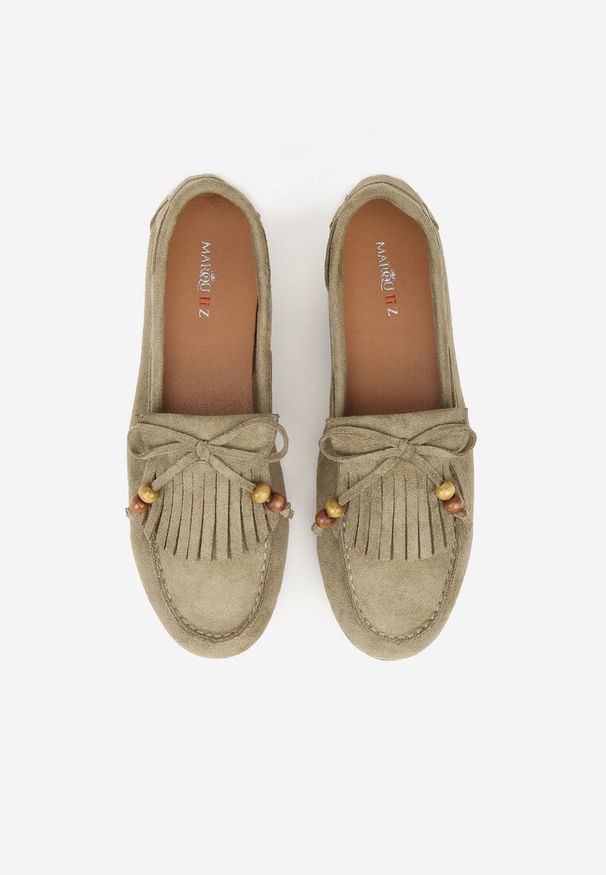 Renee - Zielone Mokasyny z Koralikami Kokardą i Frędzlami Nahda. Okazja: na co dzień. Kolor: zielony. Styl: casual, street