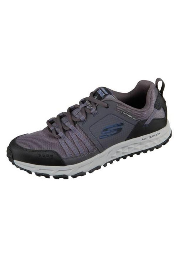 skechers - Buty do chodzenia męskie Skechers Escape Plan. Zapięcie: sznurówki. Kolor: szary. Materiał: materiał. Szerokość cholewki: normalna. Sport: turystyka piesza