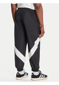 Adidas - adidas Spodnie dresowe Stadium JN1830 Czarny Loose Fit. Kolor: czarny. Materiał: syntetyk