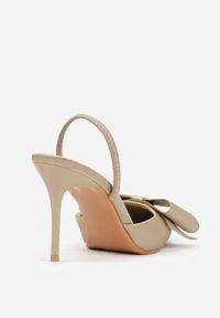 Renee - Ciemnobeżowe Sandały Satynowe na Szpilce Slingback Ozdobione Kokardą Daemoris. Okazja: na imprezę. Zapięcie: sprzączka. Kolor: beżowy. Materiał: satyna. Wzór: aplikacja. Obcas: na szpilce. Styl: elegancki #2