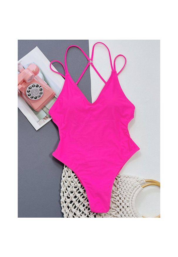 Intica - Strój kąpielowy jednoczęściowy z regulowanymi szelkami na plażę Henriikka. Kolor: różowy. Materiał: materiał