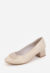 Born2be - Złote Czółenka na Niskim Słupku ze Skórzaną Wkładką i Aplikacją Cezela. Okazja: na co dzień, na ślub cywilny, na wesele, na imprezę. Kolor: złoty. Materiał: skóra. Wzór: aplikacja. Obcas: na słupku. Styl: casual, elegancki #4