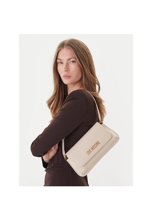 Love Moschino - Torebka LOVE MOSCHINO. Kolor: kremowy