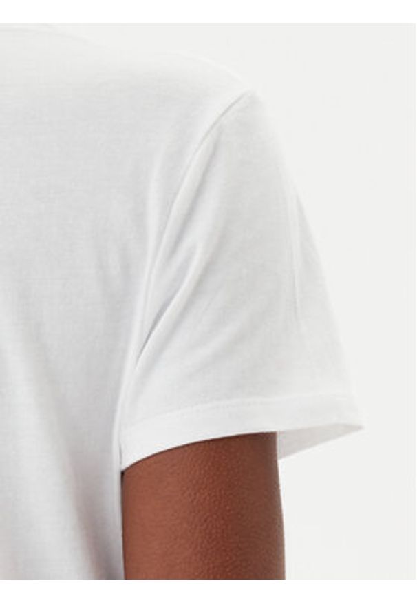 GAP - Gap T-Shirt 729555-12 Biały Regular Fit. Kolor: biały. Materiał: bawełna