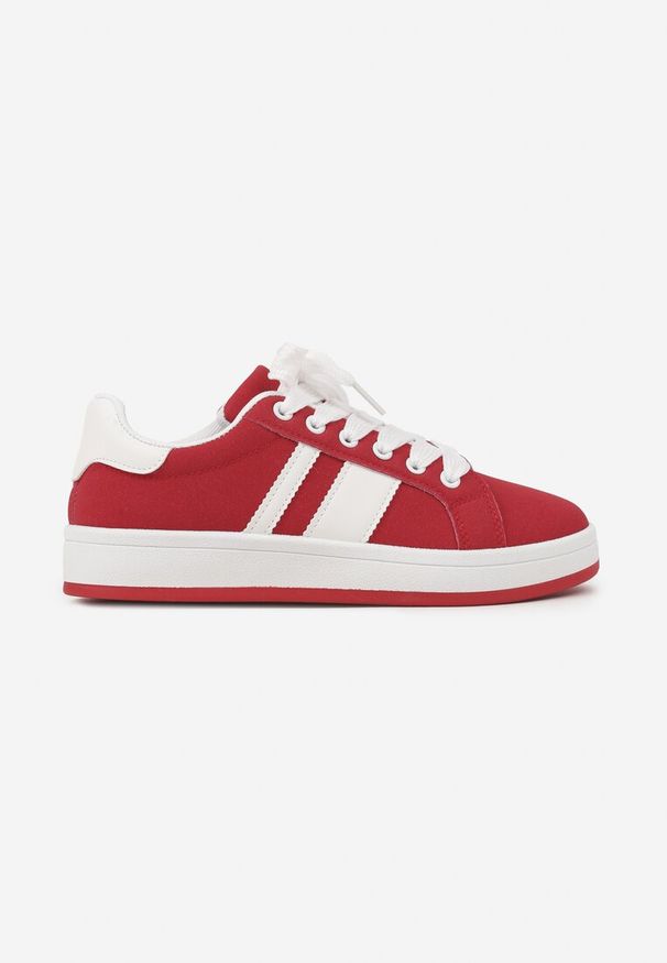 Born2be - Czerwone Sneakersy na Płaskiej Podeszwie Ozdobione Paskami Ravesi. Okazja: na co dzień. Zapięcie: pasek. Kolor: czerwony. Materiał: jeans. Wzór: aplikacja. Obcas: na płaskiej podeszwie