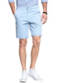 Wrangler - KRÓTKIE SPODENKI WRANGLER CHINO SHORT LIGHT BLUE W14AMM25N 112126569. Materiał: materiał. Długość: krótkie. Wzór: jednolity, aplikacja