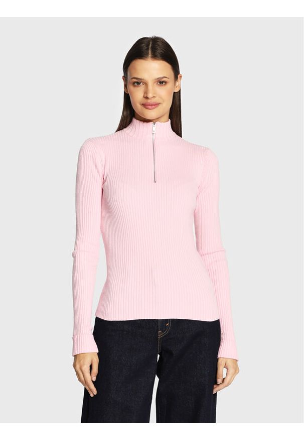 Edited Sweter Alison EDT1546020000003 Różowy Slim Fit. Kolor: różowy. Materiał: wiskoza