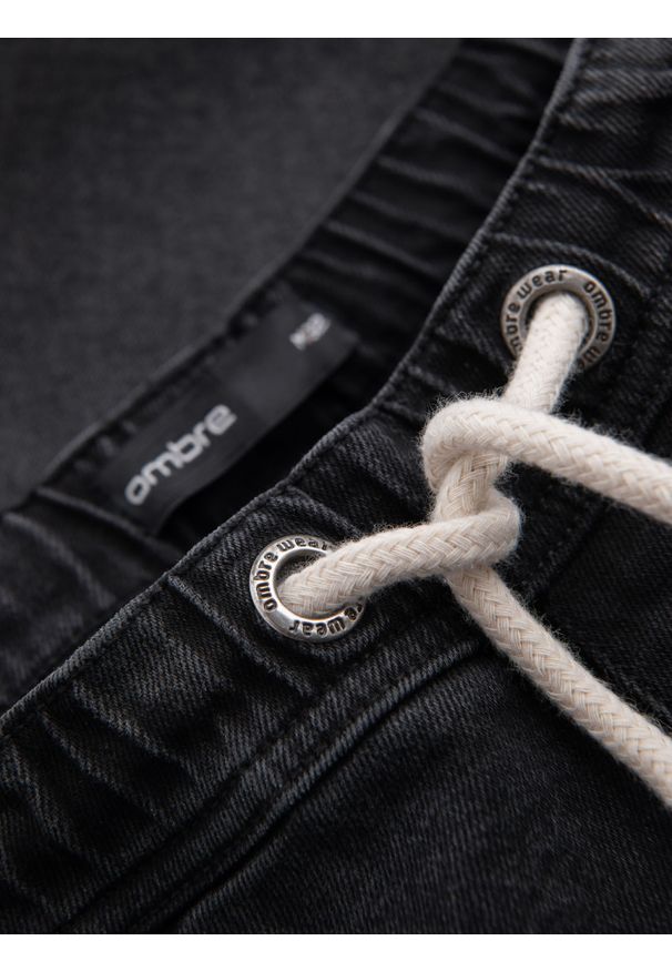 Ombre Clothing - Męskie szorty z gumką w pasie i efektem sprania – czarne V4 OM-SRDS-0192 - XXL. Okazja: na co dzień. Kolor: czarny. Materiał: skóra, denim, elastan, bawełna, materiał. Sezon: lato. Styl: elegancki, casual