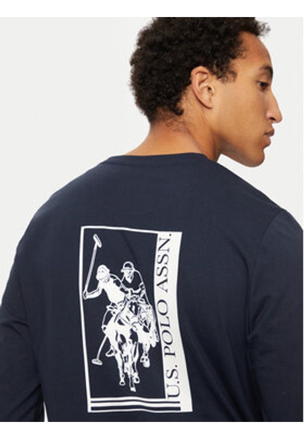 U.S. Polo Assn. Longsleeve MUP2275 Granatowy Regular Fit. Typ kołnierza: polo. Kolor: niebieski. Materiał: bawełna. Długość rękawa: długi rękaw