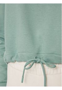 Converse Bluza Chuck Taylor 10027021-A01 Zielony Regular Fit. Kolor: zielony. Materiał: bawełna