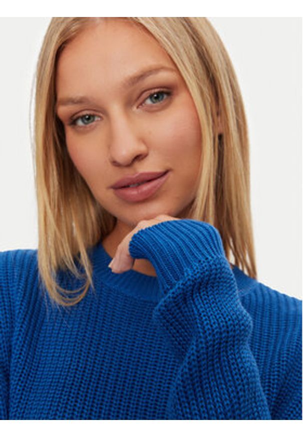 Noisy may - Noisy May Sweter Maysa 27021536 Niebieski Relaxed Fit. Kolor: niebieski. Materiał: syntetyk, bawełna