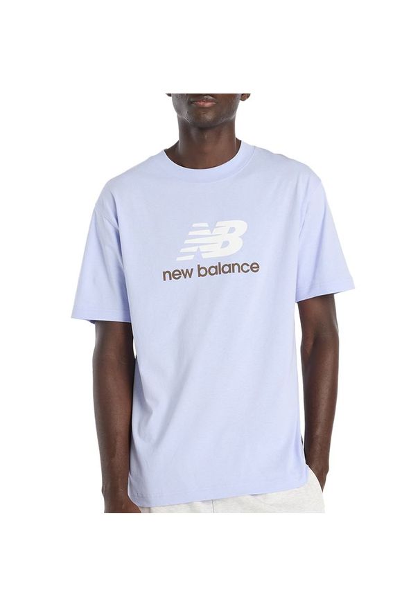 Koszulka męska New Balance MT51500DYK - niebieska. Kolor: niebieski. Materiał: bawełna. Długość rękawa: krótki rękaw. Długość: krótkie