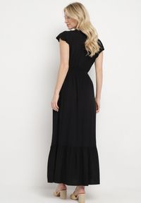 Born2be - Czarna Bawełniana Sukienka Maxi z Falbankami i Gumką w Pasie Perinthe. Typ kołnierza: kołnierz z falbankami. Kolor: czarny. Materiał: bawełna. Długość rękawa: krótki rękaw. Długość: maxi #3