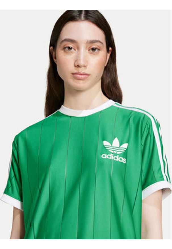 Adidas - adidas T-Shirt adicolor 3-Stripes IY7227 Zielony Loose Fit. Kolor: zielony. Materiał: syntetyk
