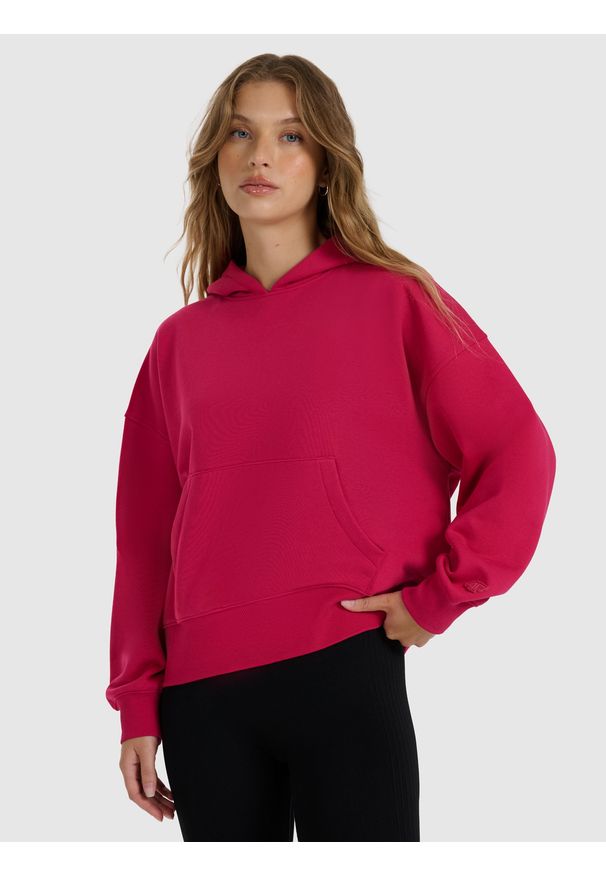 4f - 4F Bluza dresowa nierozpinana z kapturem damska - różowa L. Okazja: na co dzień. Typ kołnierza: kaptur. Kolor: różowy. Materiał: dresówka. Wzór: gładki, ze splotem. Styl: klasyczny, casual, sportowy