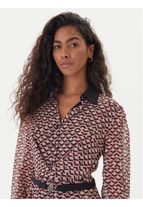 Liu Jo Sukienka codzienna MF5066 TS116 Beżowy Regular Fit. Okazja: na co dzień. Kolor: beżowy. Materiał: syntetyk. Typ sukienki: proste. Styl: casual