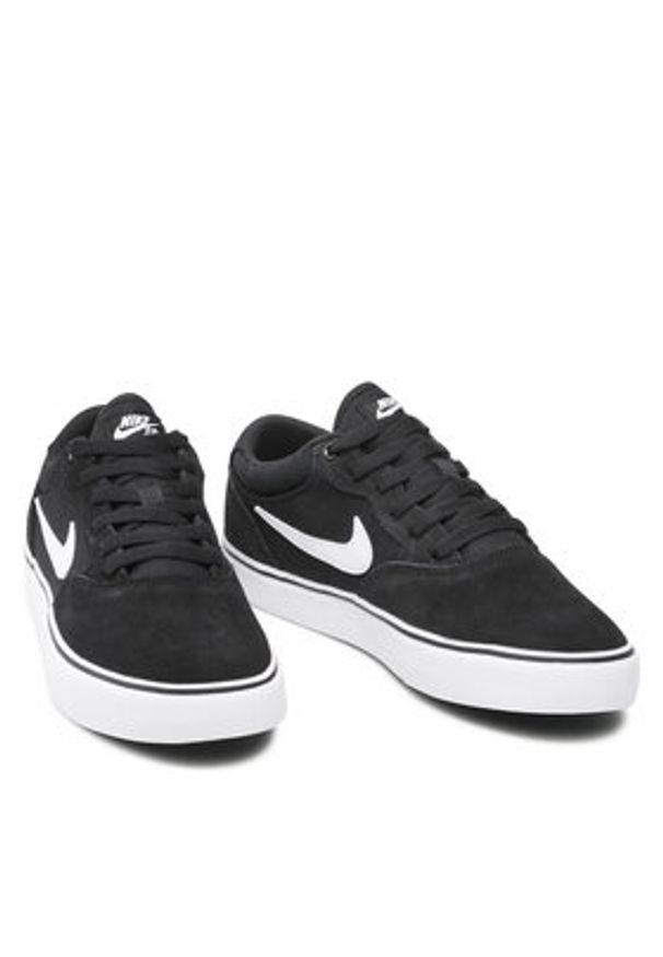 Nike Sneakersy Sb Chron 2 DM3493 001 Czarny. Kolor: czarny. Materiał: zamsz, skóra