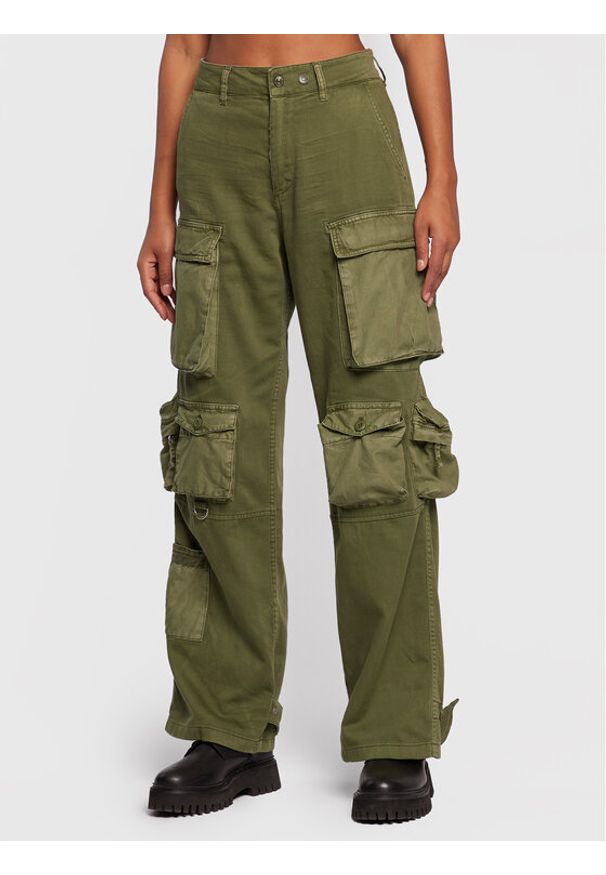 Replay Spodnie materiałowe W8019.000.10307 Zielony Regular Fit. Kolor: zielony. Materiał: bawełna