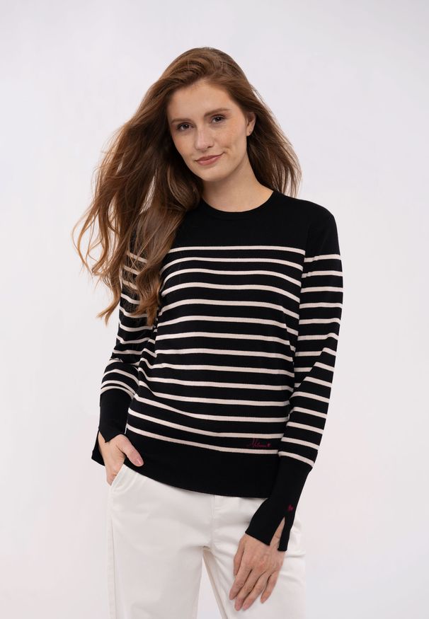 Volcano - Sweter w paski S-KOMI. Kolor: czarny. Materiał: poliester, skóra, wiskoza, dzianina. Wzór: paski. Styl: klasyczny