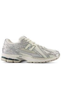 Buty New Balance M1906REE - szare. Kolor: szary. Materiał: guma, skóra, syntetyk, materiał. Szerokość cholewki: normalna. Sport: turystyka piesza