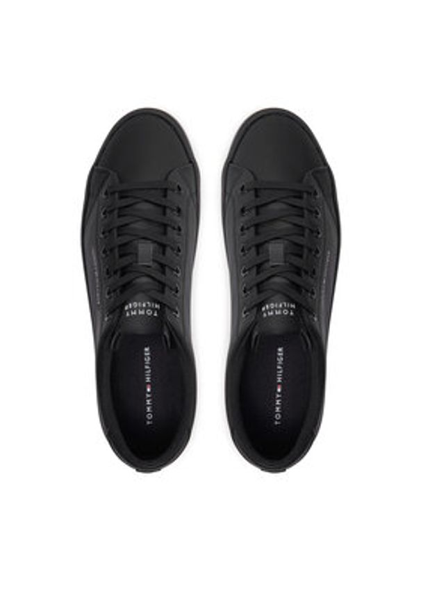 TOMMY HILFIGER - Tommy Hilfiger Sneakersy Th Hi Vulc Core Low Leather FM0FM05041 Czarny. Kolor: czarny. Materiał: skóra