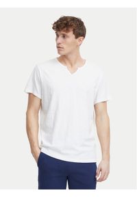 Blend T-Shirt 20717013 Biały Regular Fit. Kolor: biały. Materiał: bawełna
